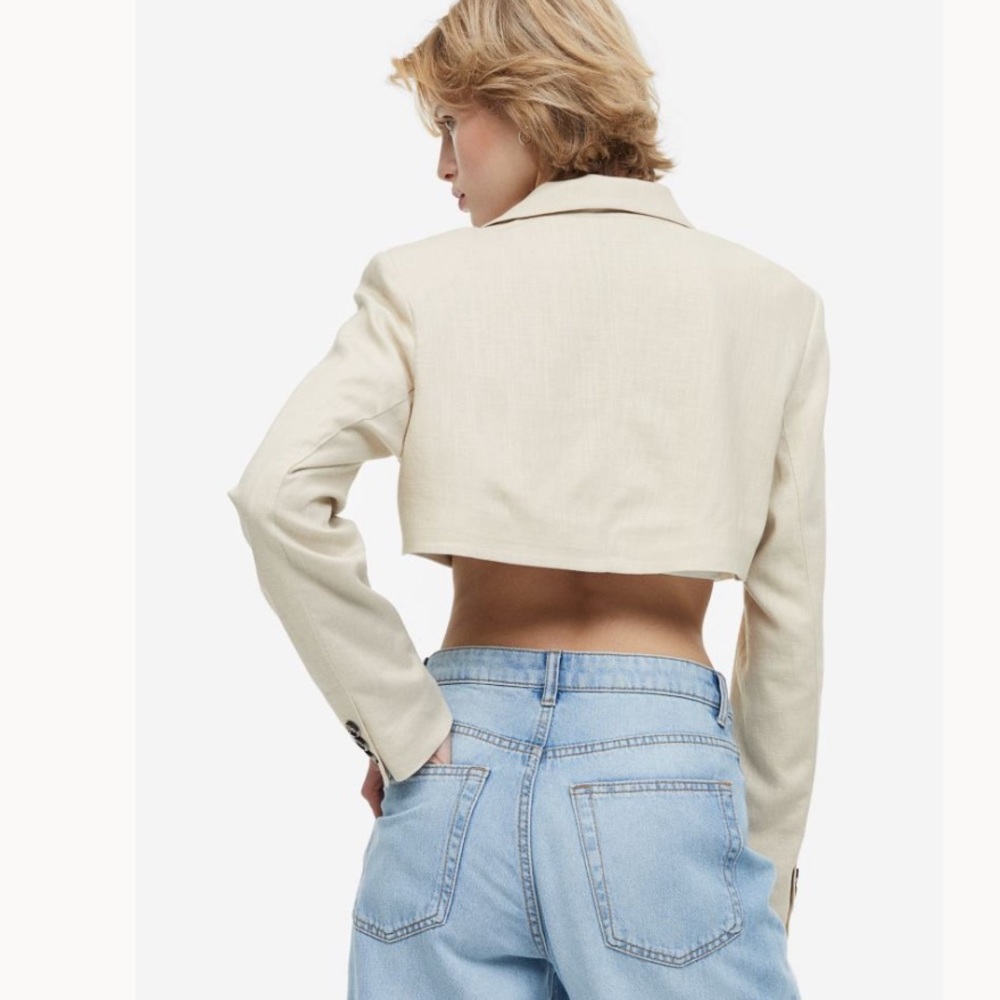 h & m • cropped jacket - Picture 2 of 5